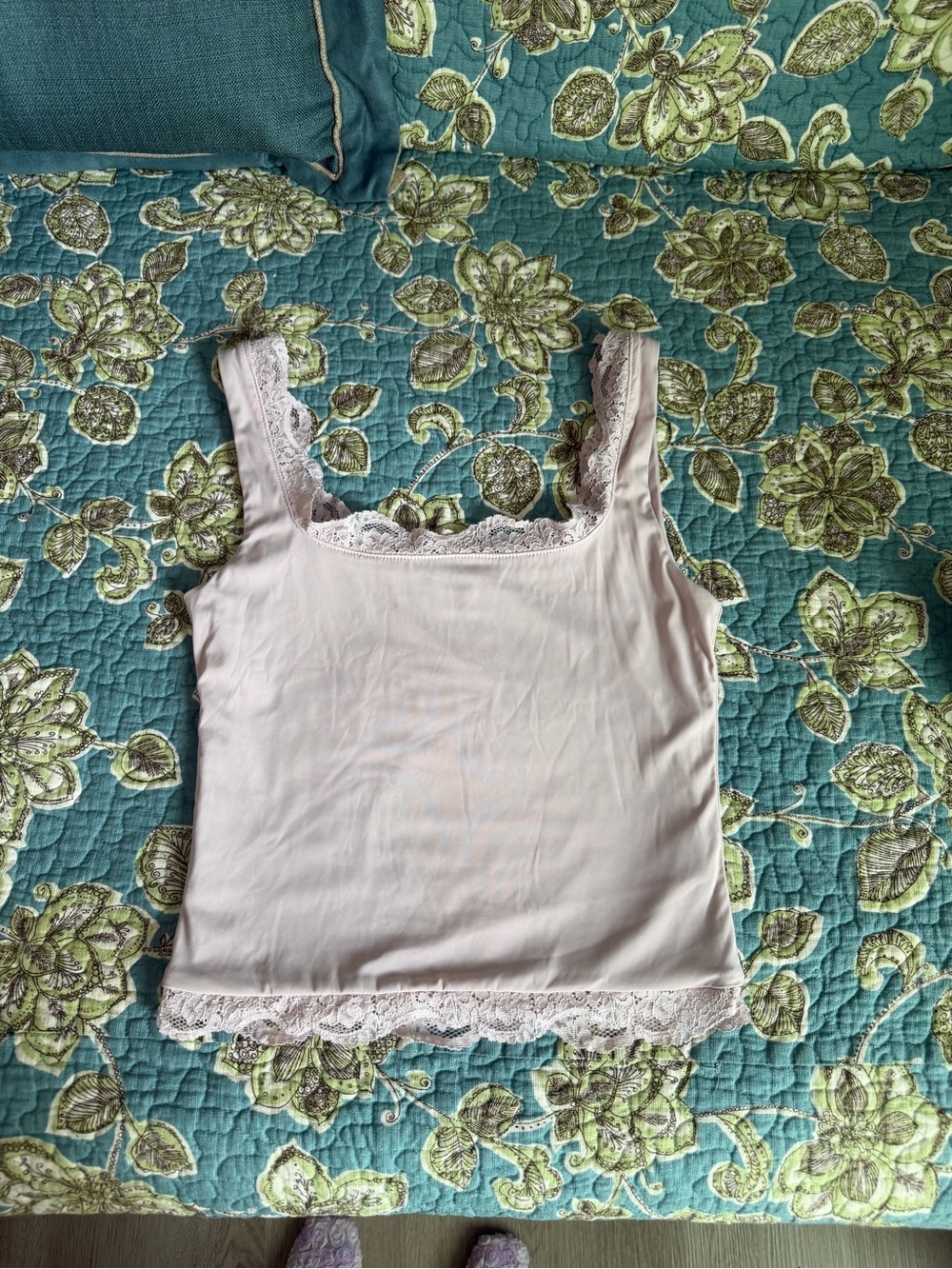 Women's Lace-Trim Tank Top - Light Pink